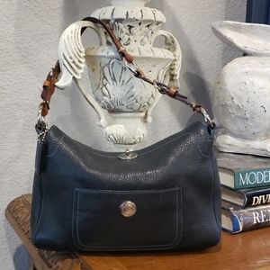 Coach Vintage Chelsea Leather Shoulder Bag